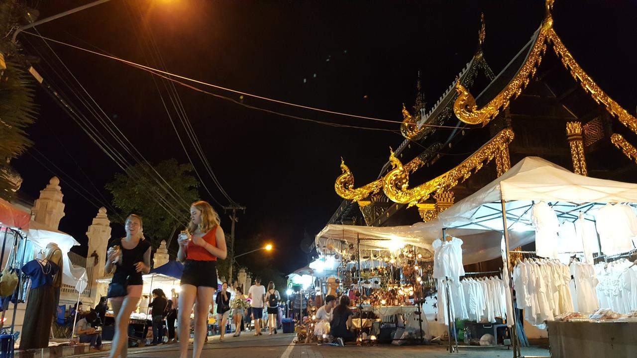 The Commonroom Cnx Chiang Mai Dış mekan fotoğraf